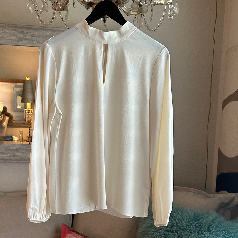 Elegant Cream Blouse Banana Republic- NWOT